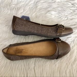 Croft & Barrow tan brown flats, size 8.5